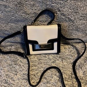 Small Kate Spade Crossbody.